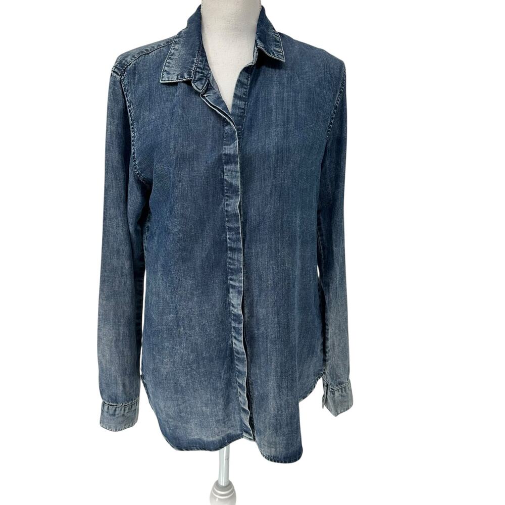 Cloth & Stone Chambray Button Front Split Back Te… - image 1